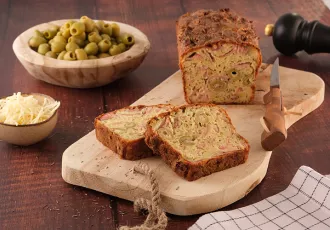 Cake jambon olives