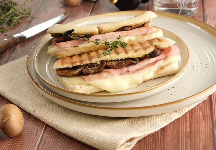 Panini Mozzarella et Champignons